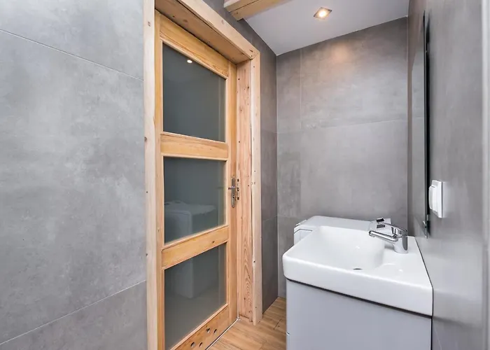 Nowy Swiat 1 Apartment *